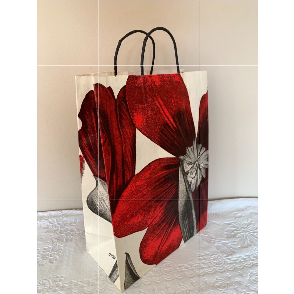 Vintage Bloomingdales Shopping Bag Red Tulips